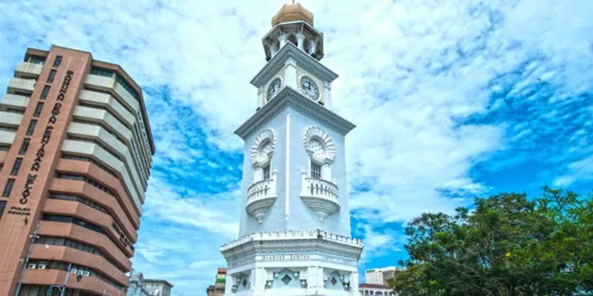旧关仔角钟楼(The Queen Victoria Memorial Clock Tower)