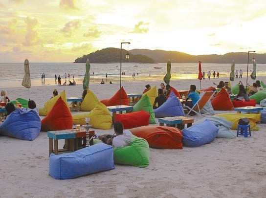 Pantai Chenang